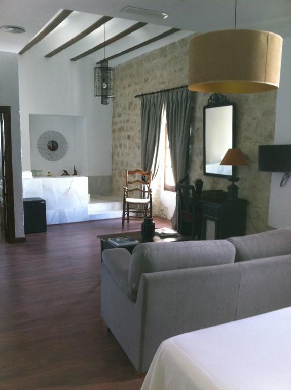 Hotel Las Casas Del Consul Ubeda  Room photo
